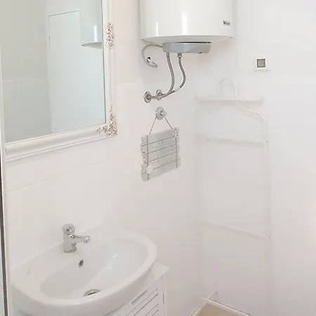 Apartament - Pine Diklo