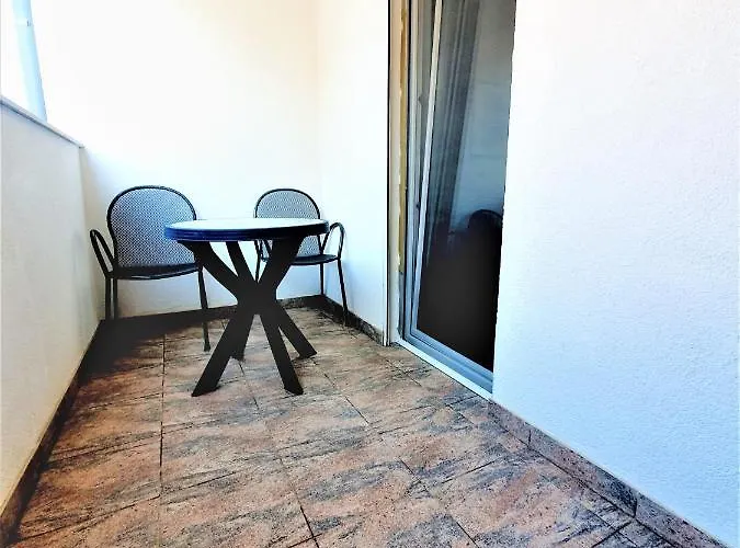 - Pine Diklo Zadar