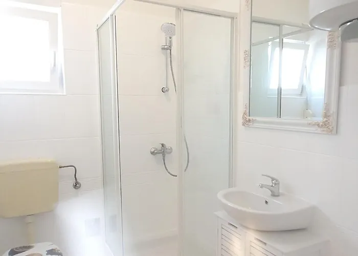 Lägenhet - Pine Diklo